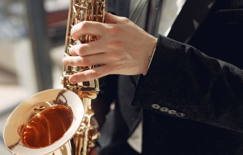 Aula de saxofone no Conservatório Schubert